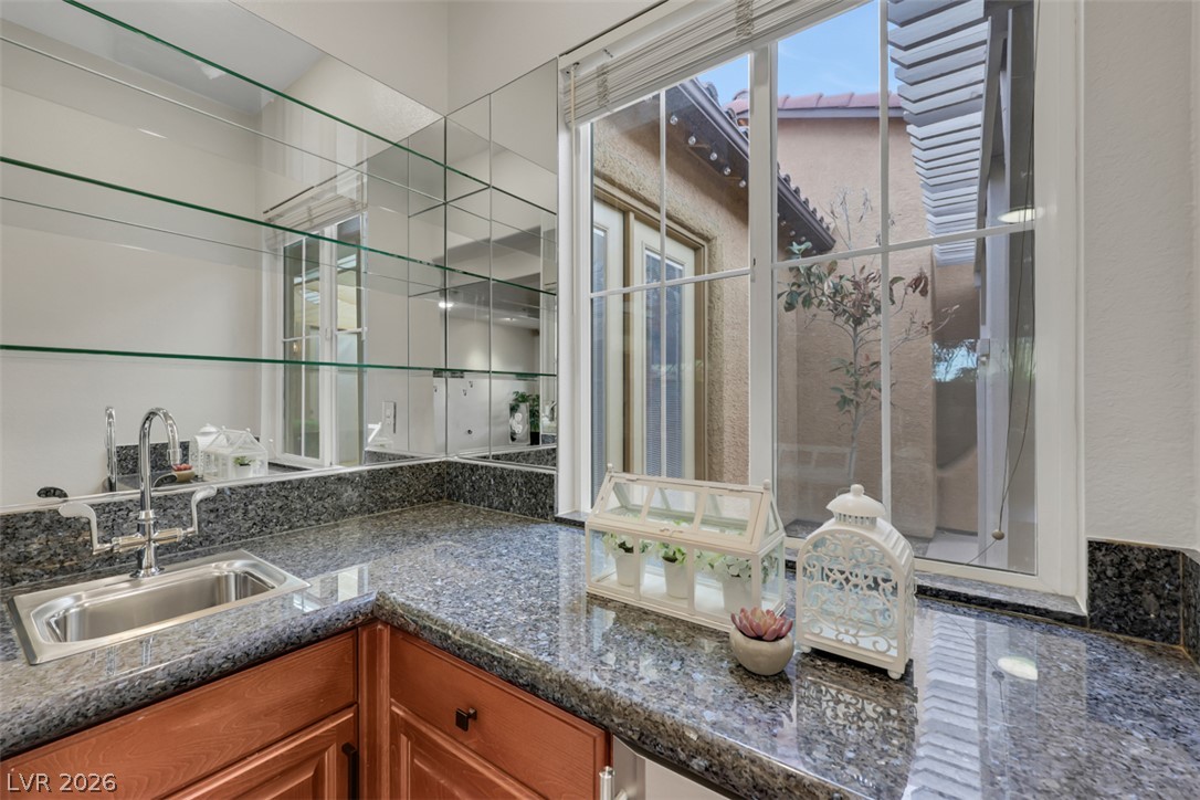 7970 Carson Creek Street Las Vegas NV 89113