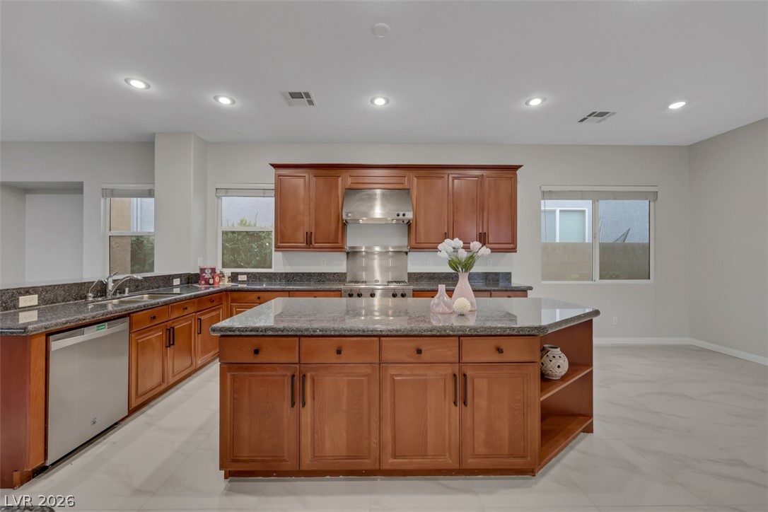 7970 Carson Creek Street Las Vegas NV 89113