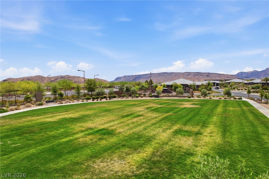 781 Thistle Fairway Street Las Vegas NV 89138