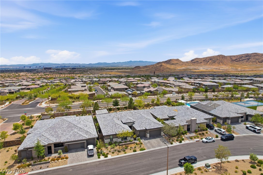 781 Thistle Fairway Street Las Vegas NV 89138
