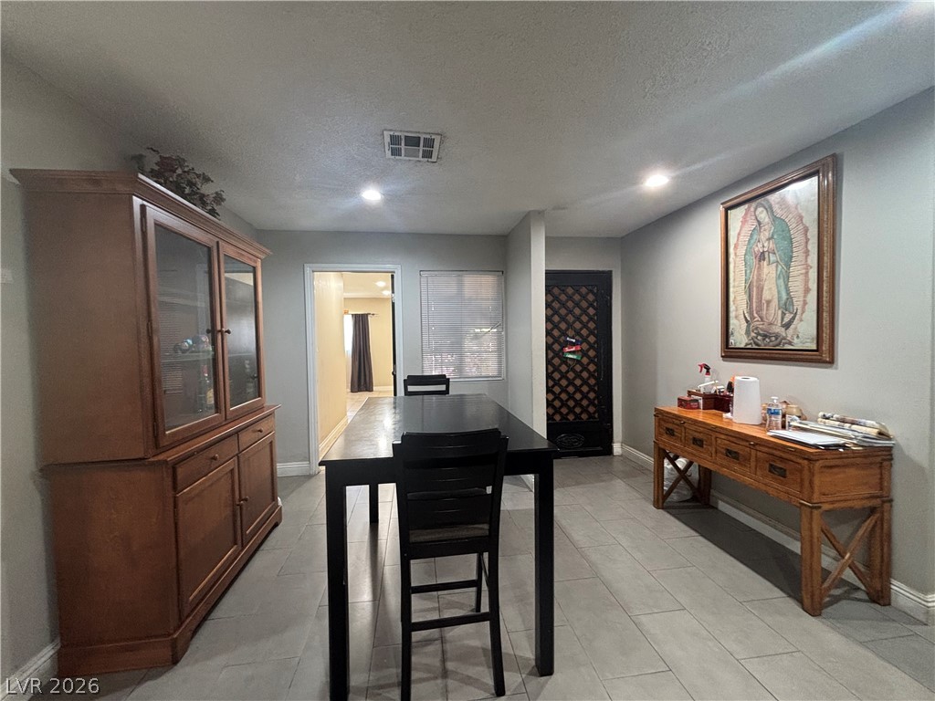 3916 Nixson Drive Las Vegas NV 89110