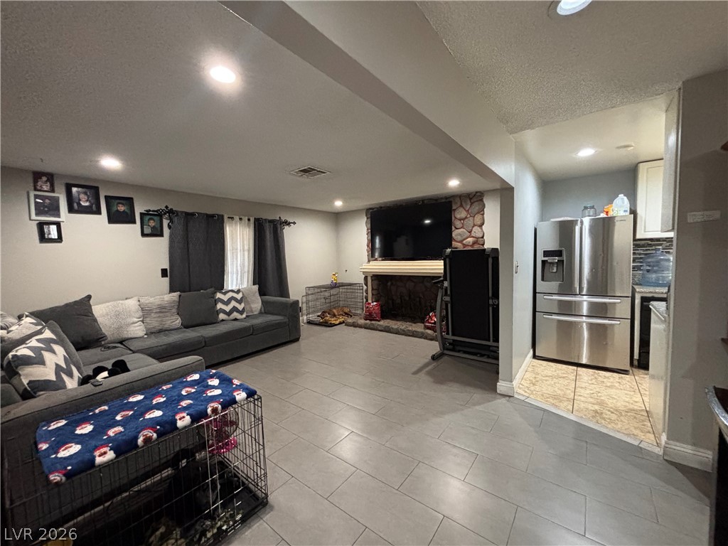 3916 Nixson Drive Las Vegas NV 89110