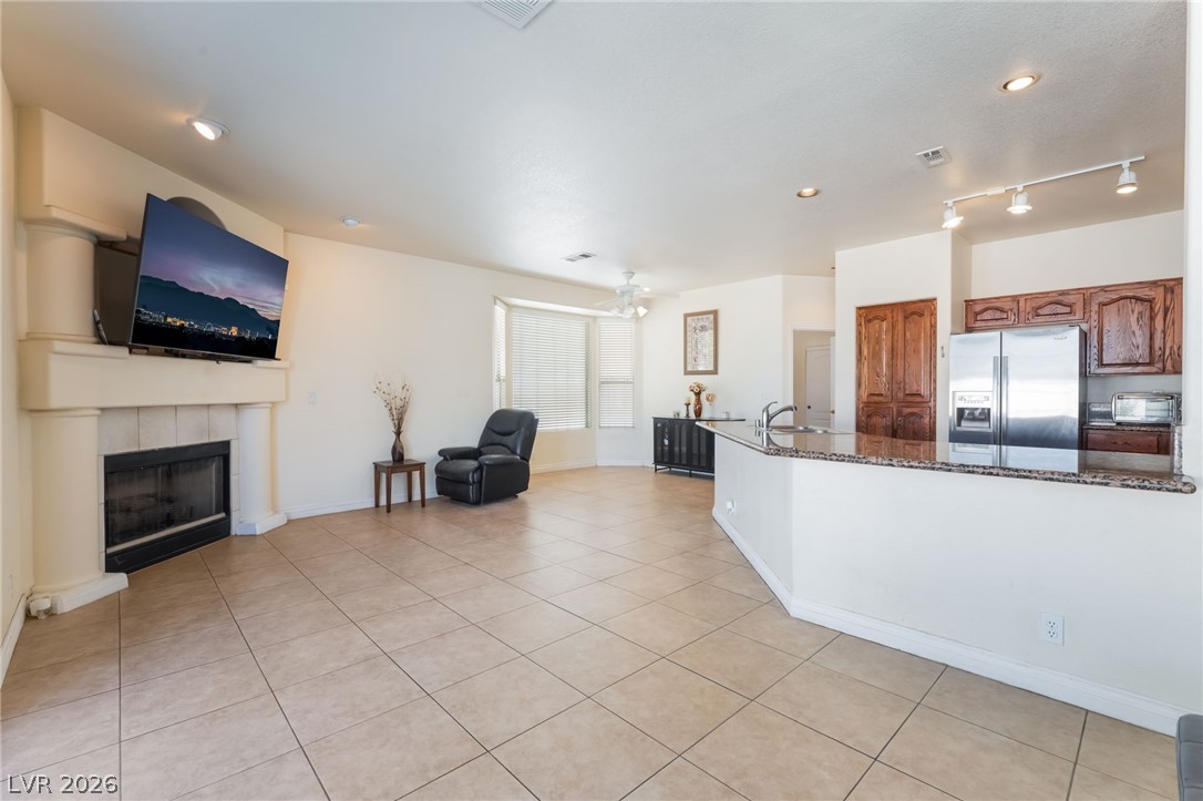 1408 Sun Copper Drive Las Vegas NV 89117