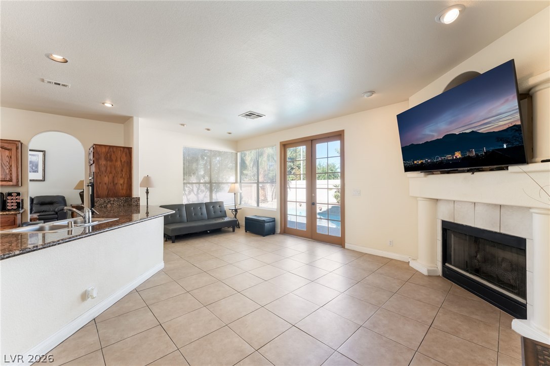 1408 Sun Copper Drive Las Vegas NV 89117