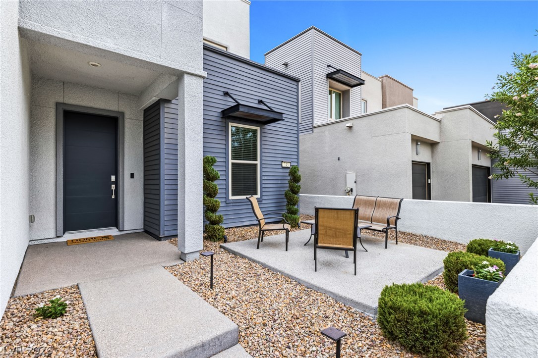 743 Glowing Horizon Street Henderson NV 89052