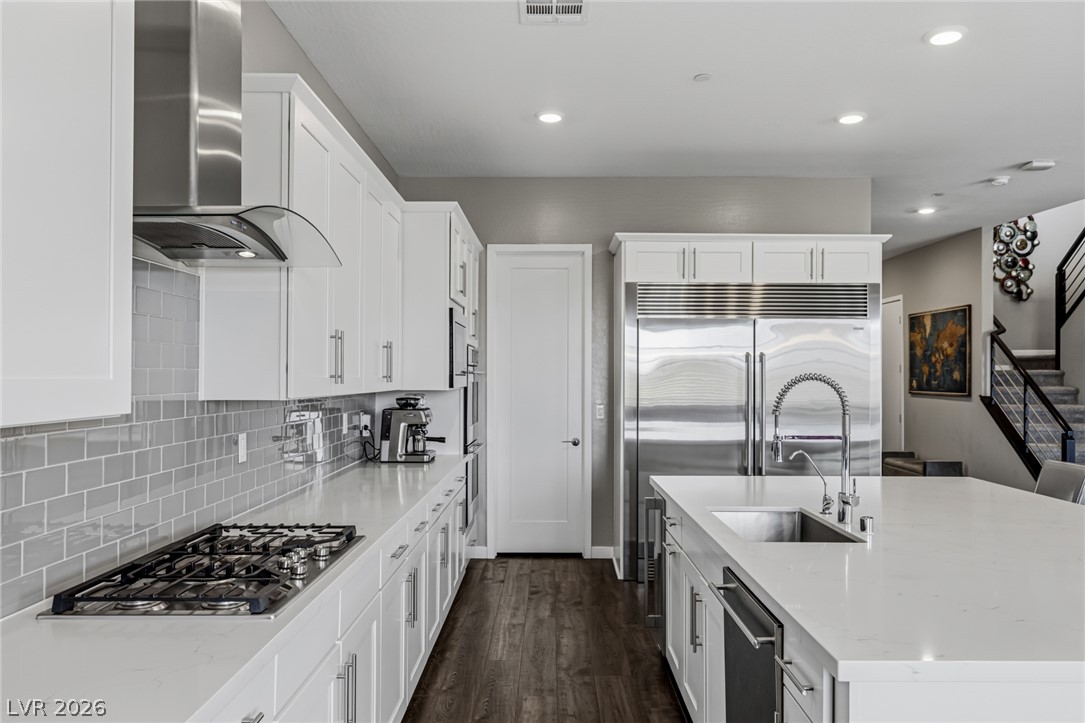 743 Glowing Horizon Street Henderson NV 89052