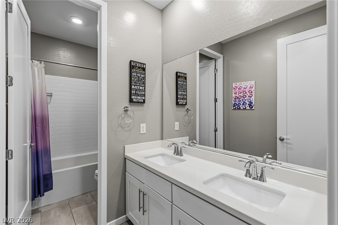 743 Glowing Horizon Street Henderson NV 89052