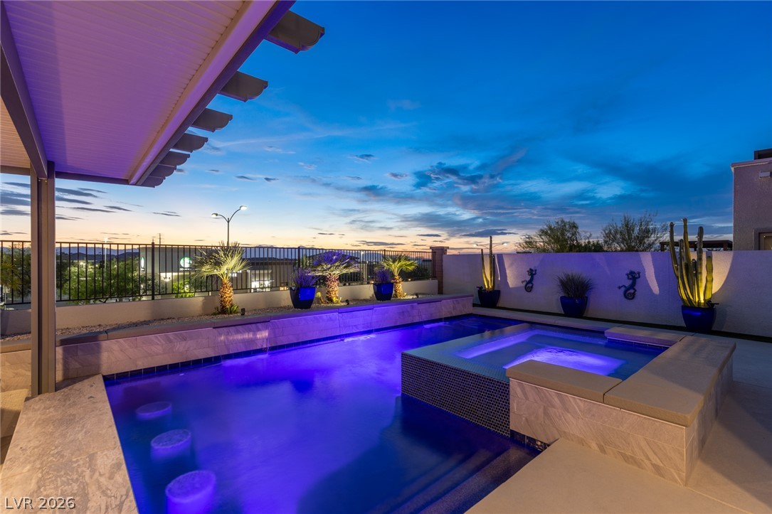 743 Glowing Horizon Street Henderson NV 89052