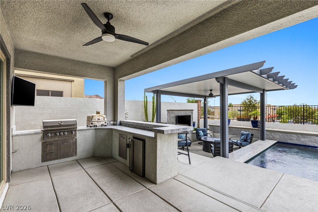743 Glowing Horizon Street Henderson NV 89052