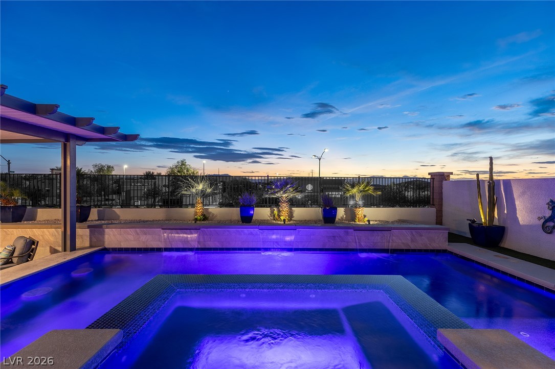 743 Glowing Horizon Street Henderson NV 89052