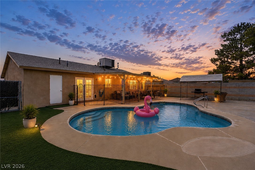 211 Fir Street Henderson NV 89015