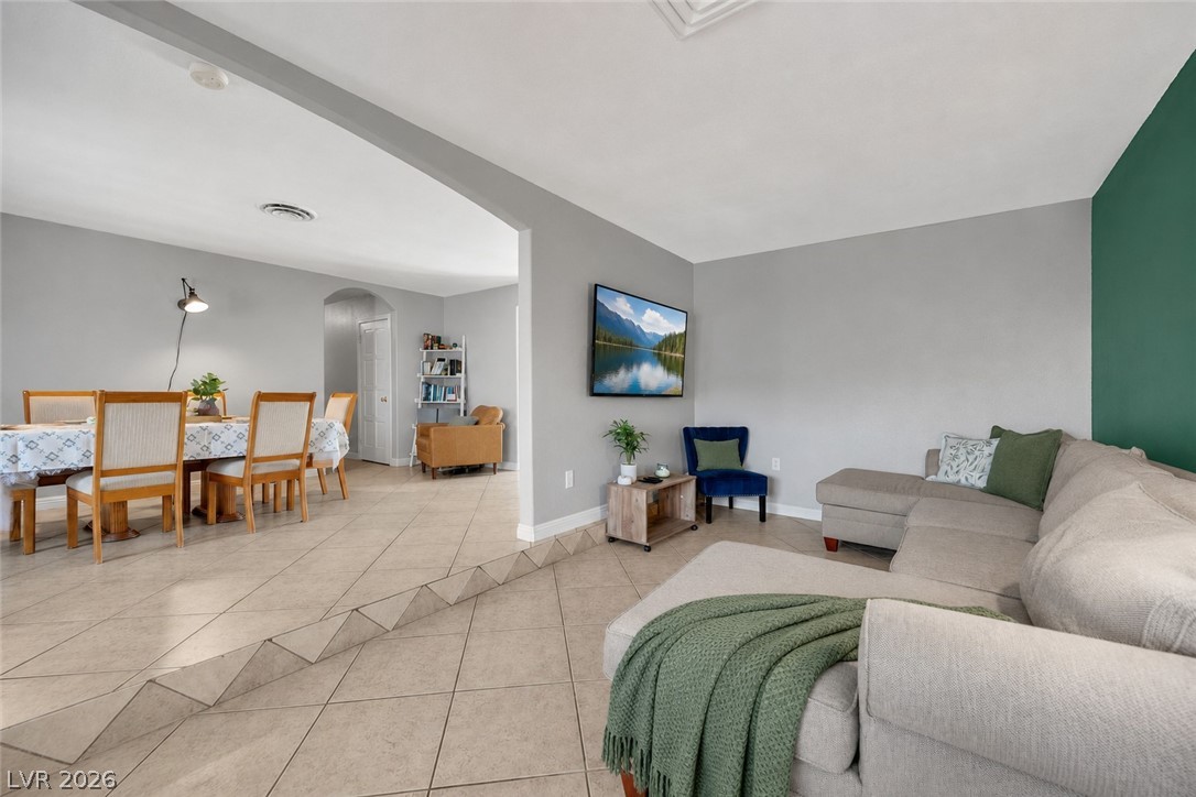 211 Fir Street Henderson NV 89015