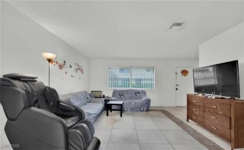 6133 Meadowgrass Lane Las Vegas NV 89103