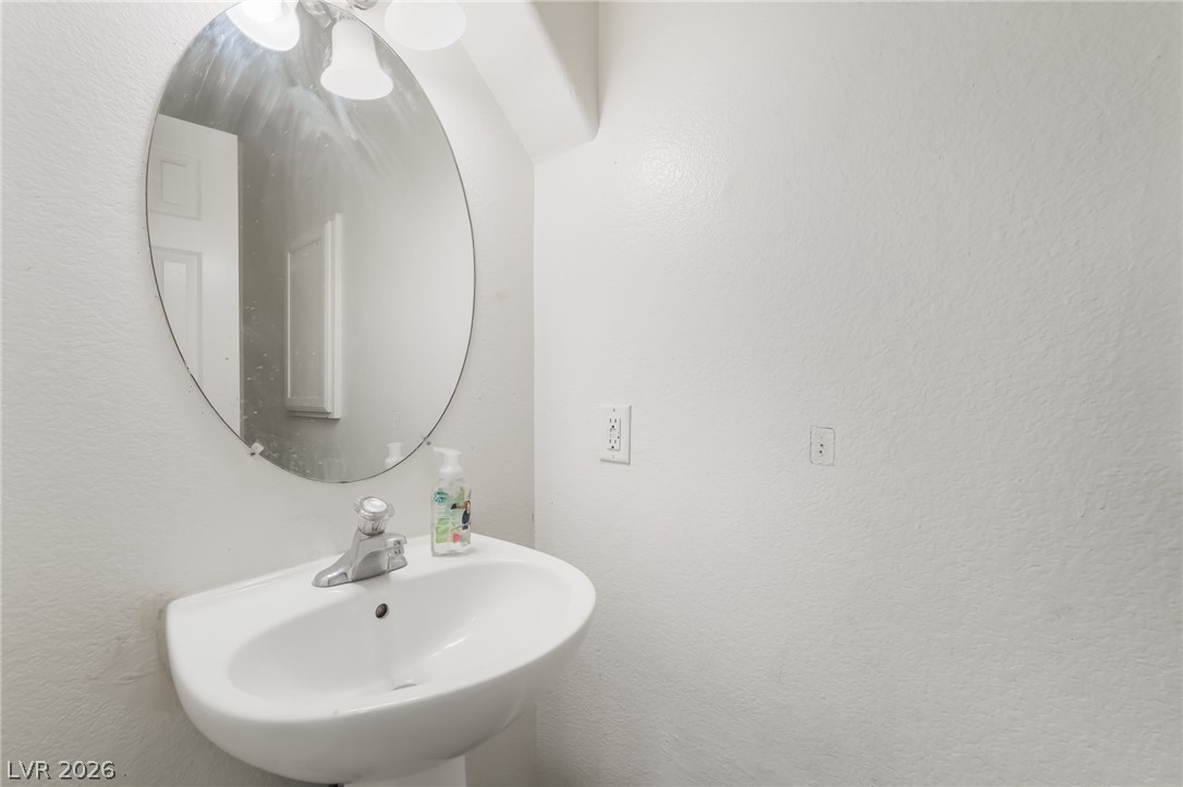 7527 Jacaranda Leaf Street Las Vegas NV 89139