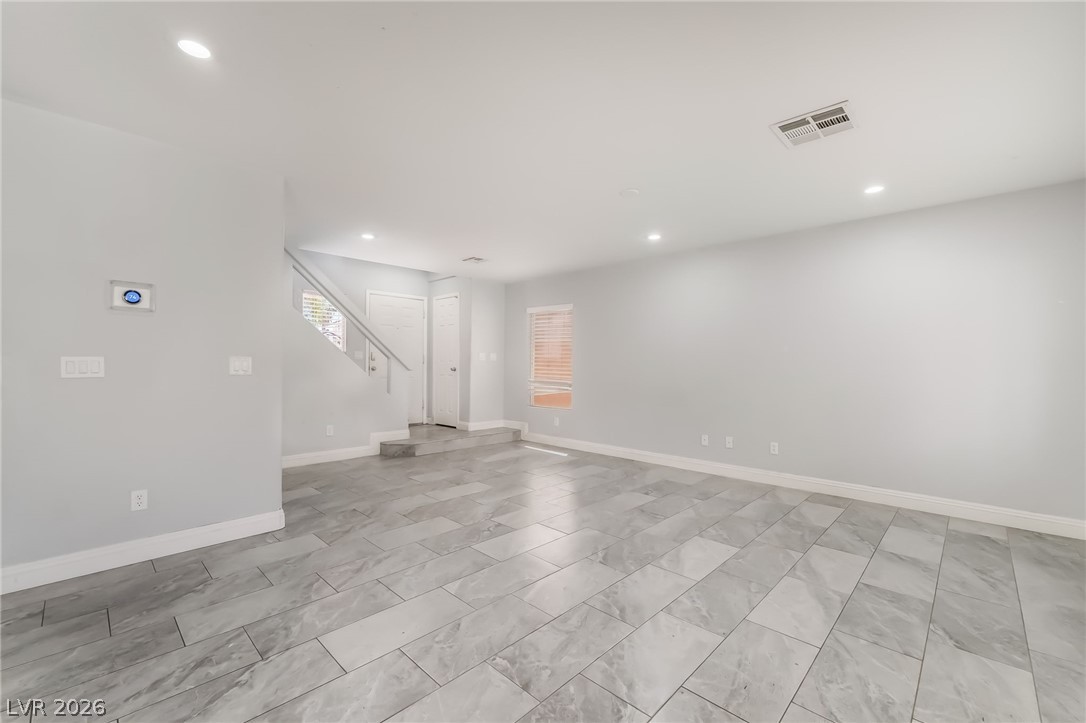 7527 Jacaranda Leaf Street Las Vegas NV 89139