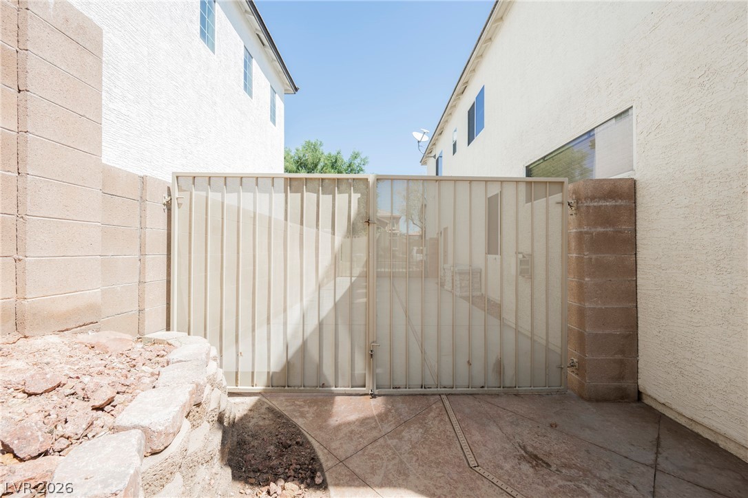 8121 Bear Clan Court Las Vegas NV 89131