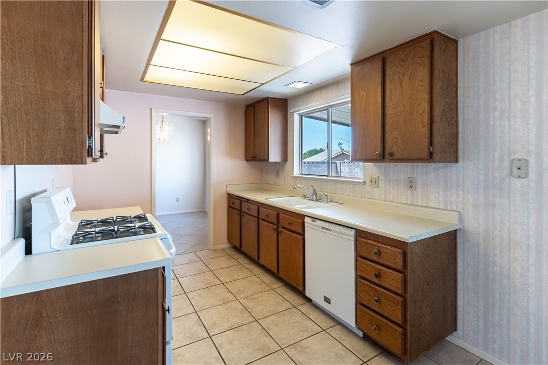 1848 Golden Shadow Drive Henderson NV 89002