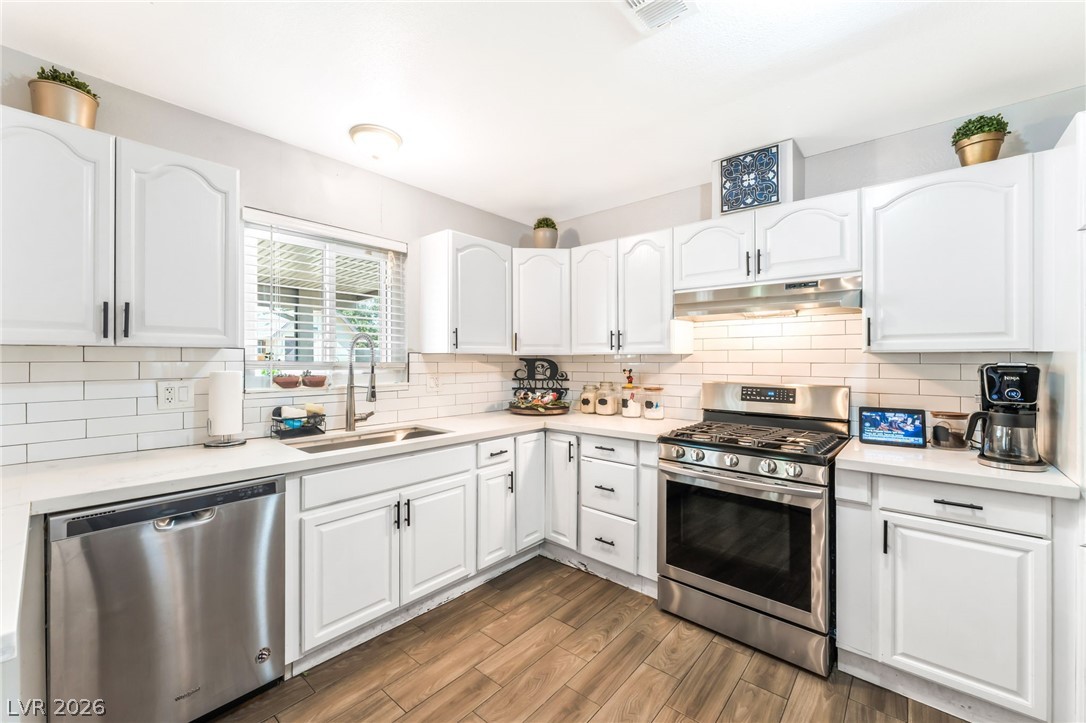 4528 East Harmon Avenue Las Vegas NV 89121