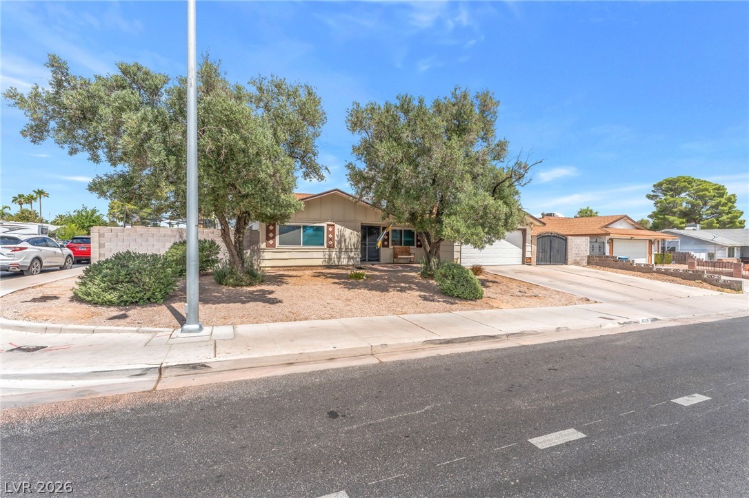4528 East Harmon Avenue Las Vegas NV 89121