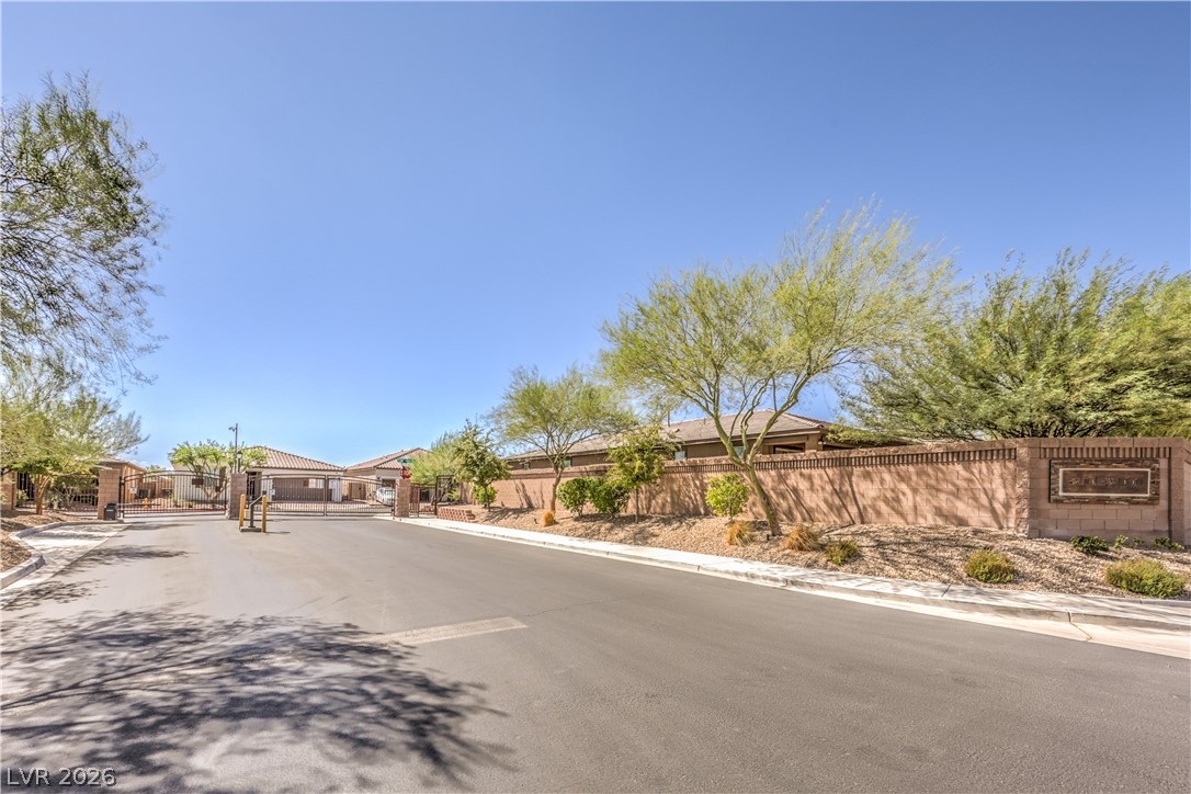 8198 Allie Hope Street Las Vegas NV 89139