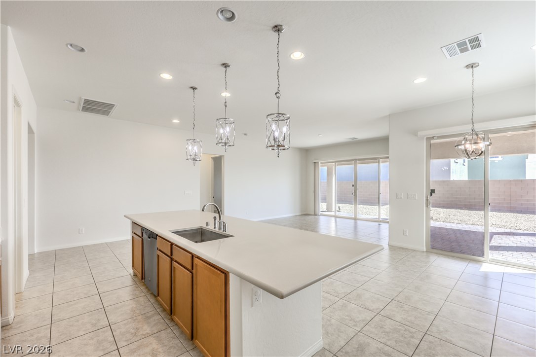 8198 Allie Hope Street Las Vegas NV 89139