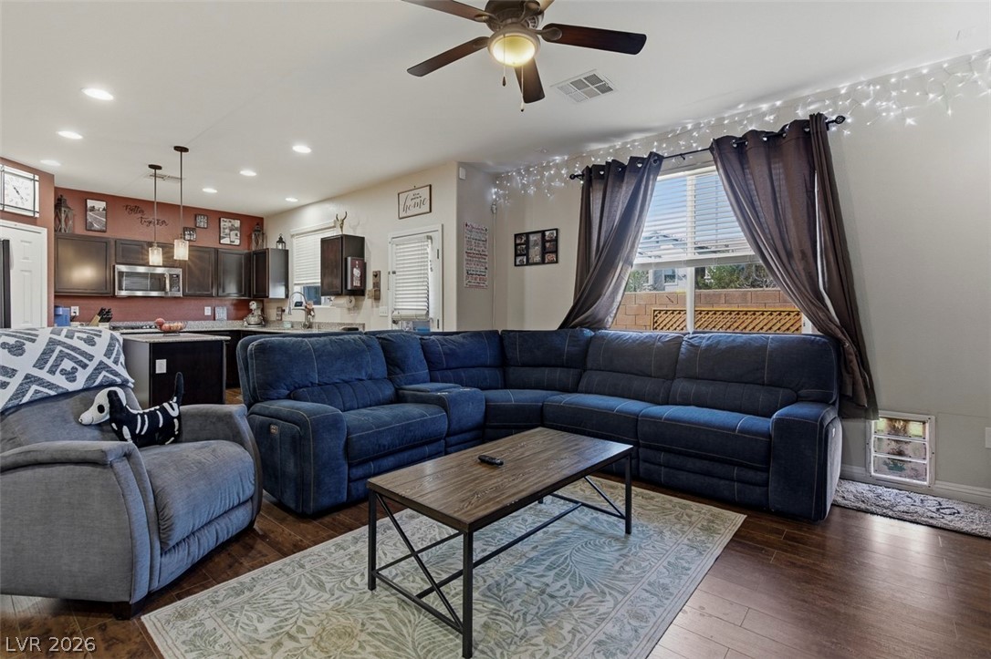 10715 Loretto Cove Street Las Vegas NV 89141