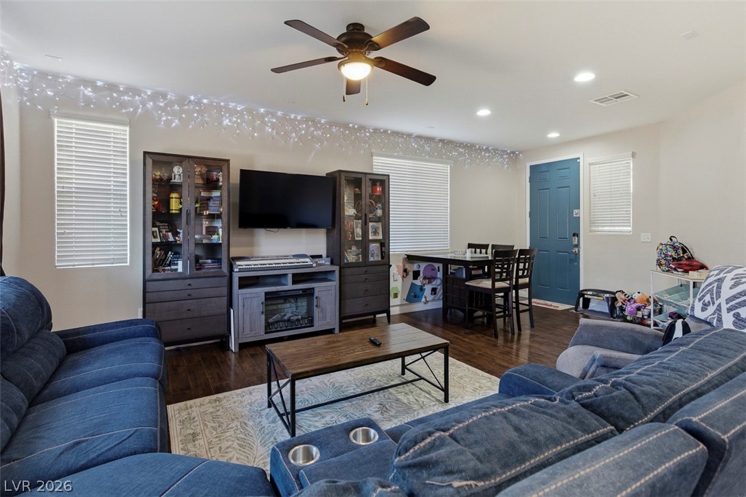 10715 Loretto Cove Street Las Vegas NV 89141