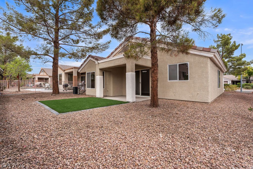 2139 Chapman Ranch Drive Henderson NV 89012
