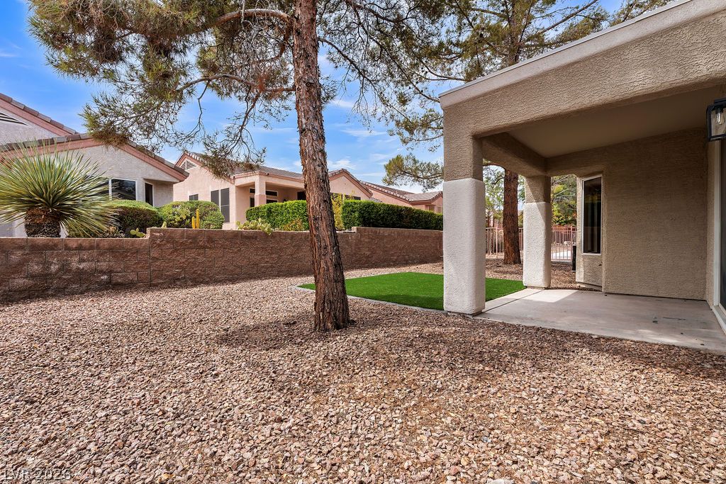 2139 Chapman Ranch Drive Henderson NV 89012