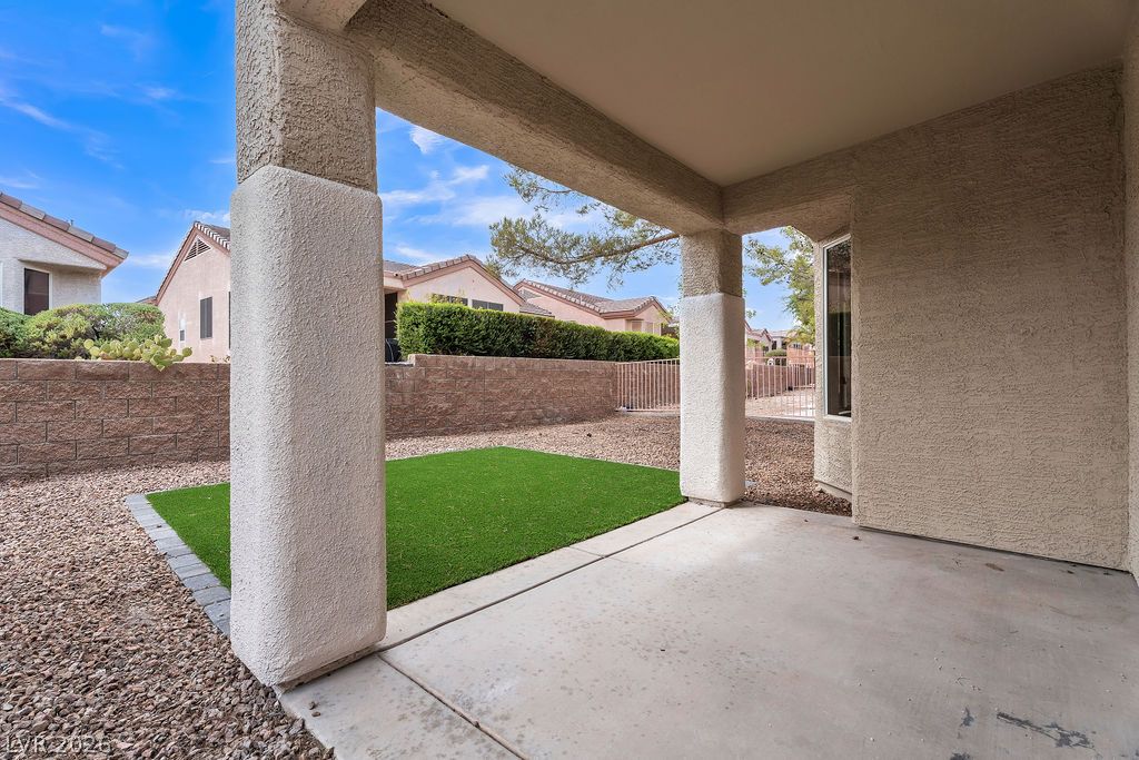 2139 Chapman Ranch Drive Henderson NV 89012