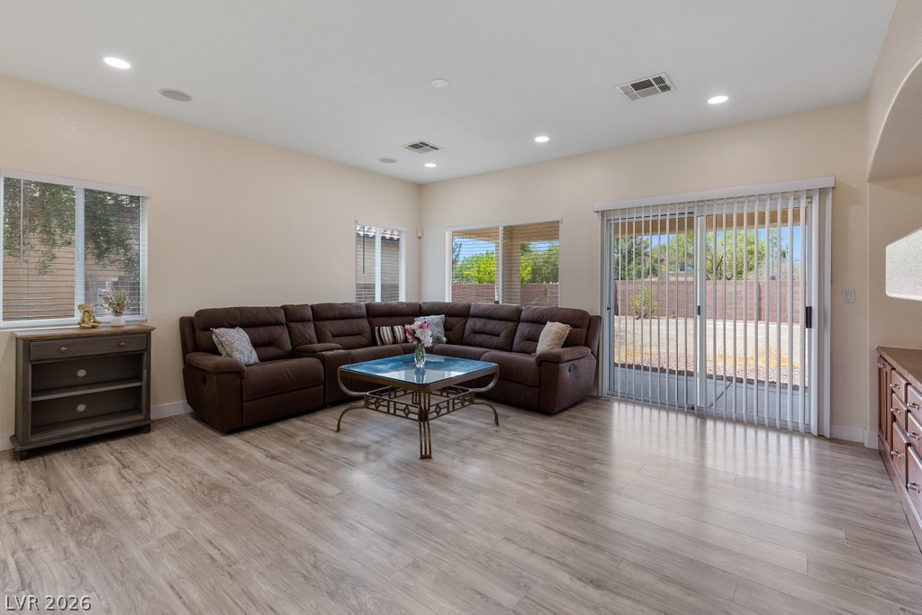 6243 Black Mane Way North Las Vegas NV 89081