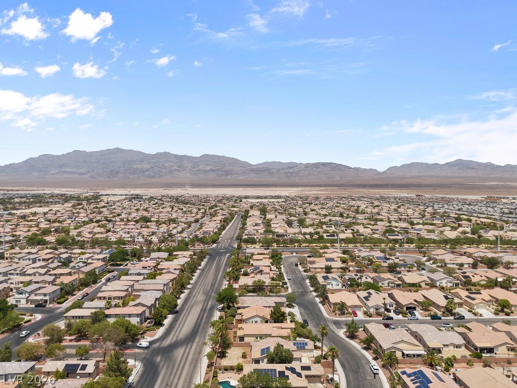 6243 Black Mane Way North Las Vegas NV 89081