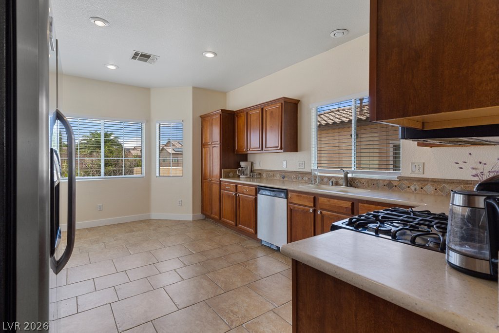 6243 Black Mane Way North Las Vegas NV 89081