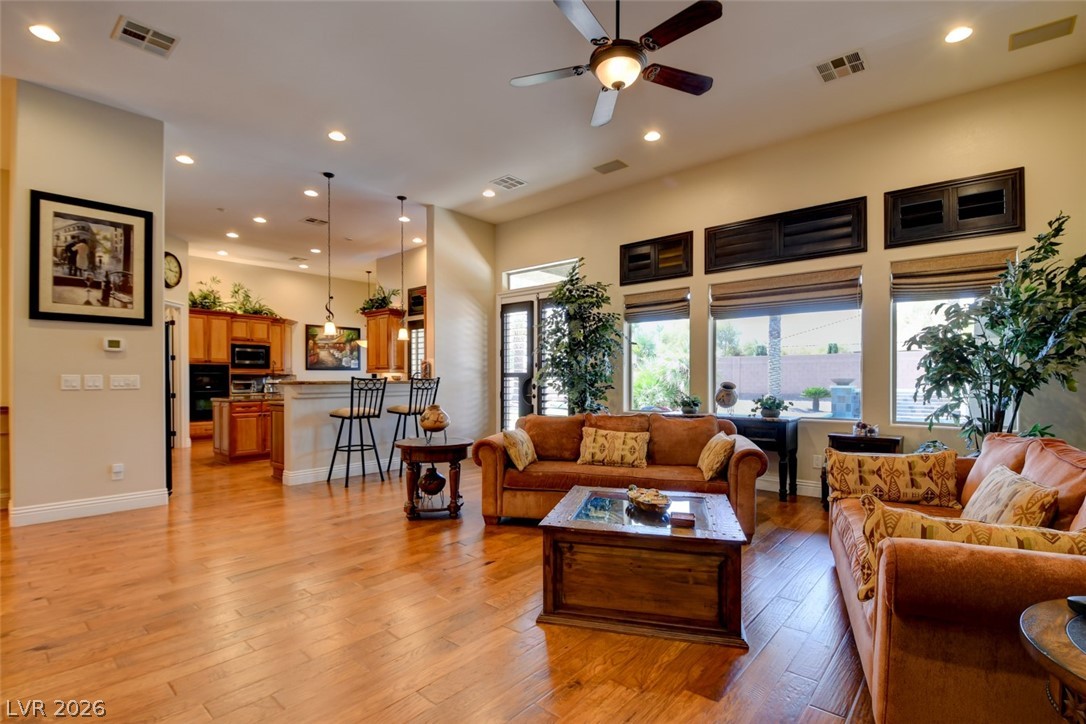 8465 Picket Ridge Court Las Vegas NV 89143