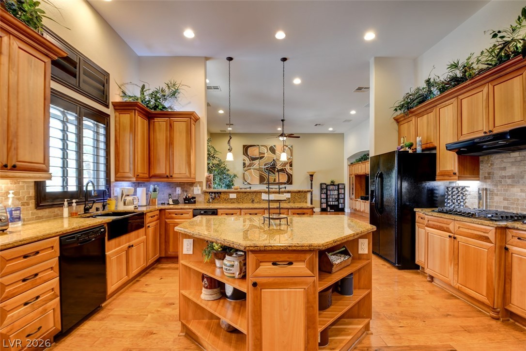 8465 Picket Ridge Court Las Vegas NV 89143