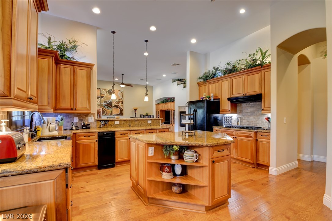 8465 Picket Ridge Court Las Vegas NV 89143