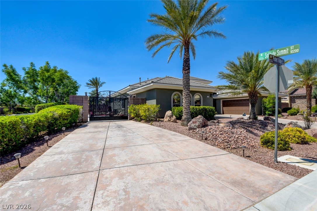 8465 Picket Ridge Court Las Vegas NV 89143