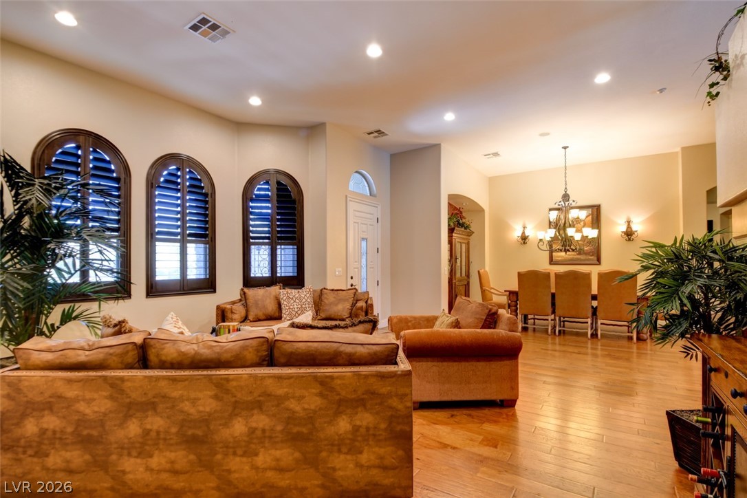 8465 Picket Ridge Court Las Vegas NV 89143
