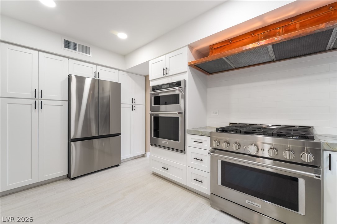 968 Pinehurst Drive Las Vegas NV 89109