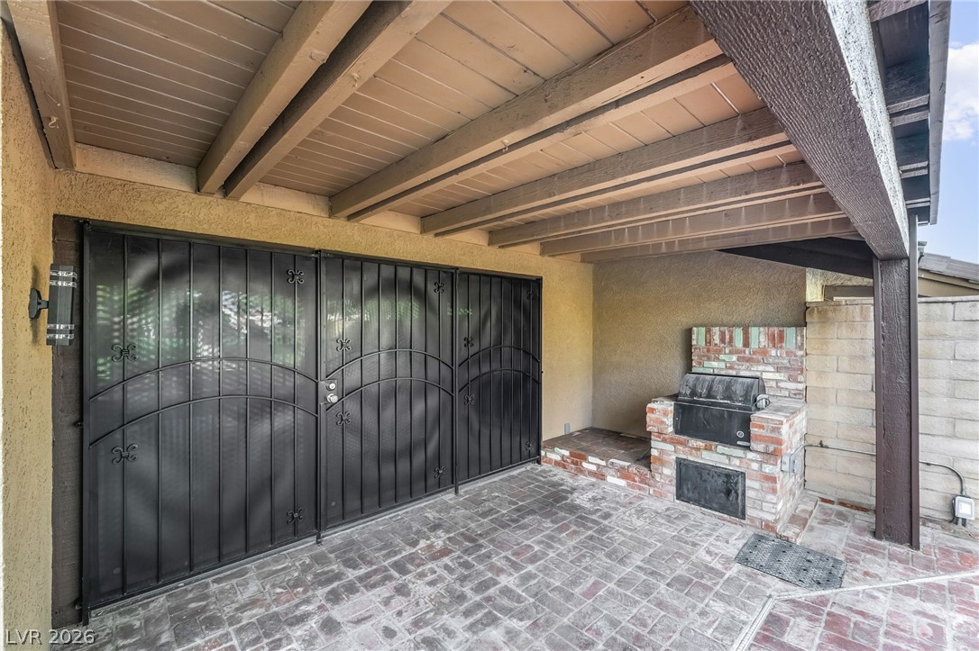 968 Pinehurst Drive Las Vegas NV 89109