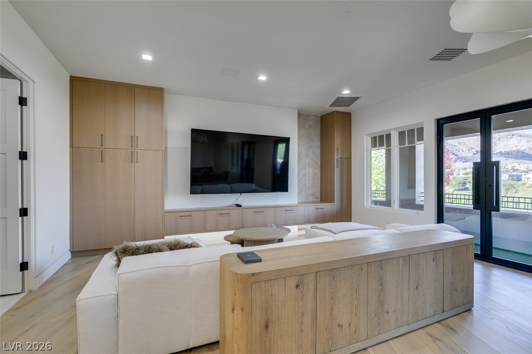 14 Promontory Ridge Drive Las Vegas NV 89135