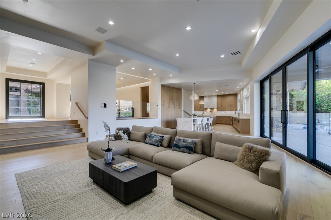 14 Promontory Ridge Drive Las Vegas NV 89135
