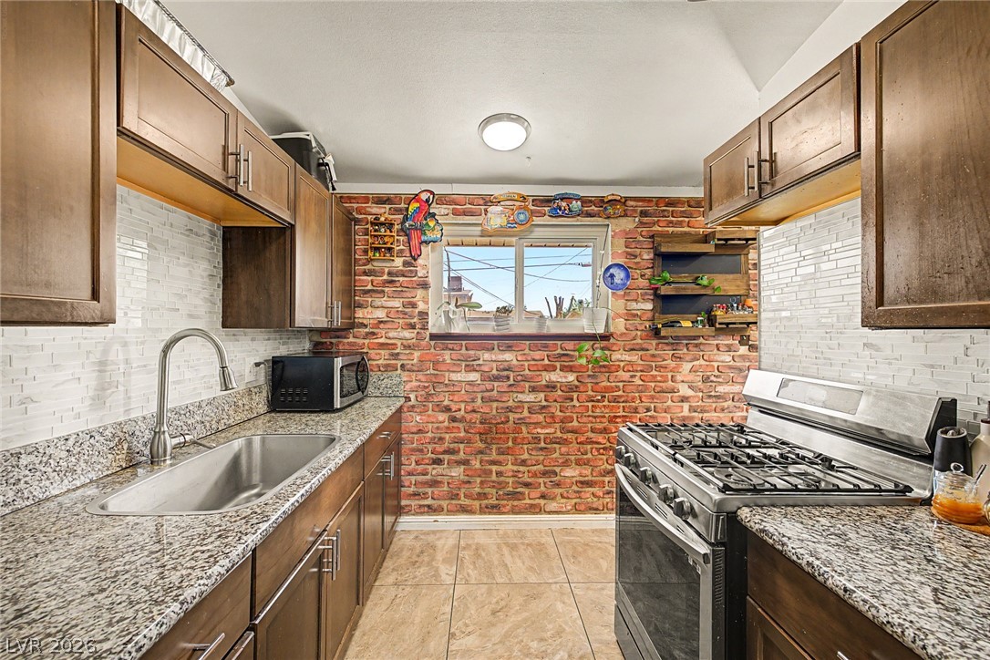 4773 East Harmon Avenue Las Vegas NV 89121