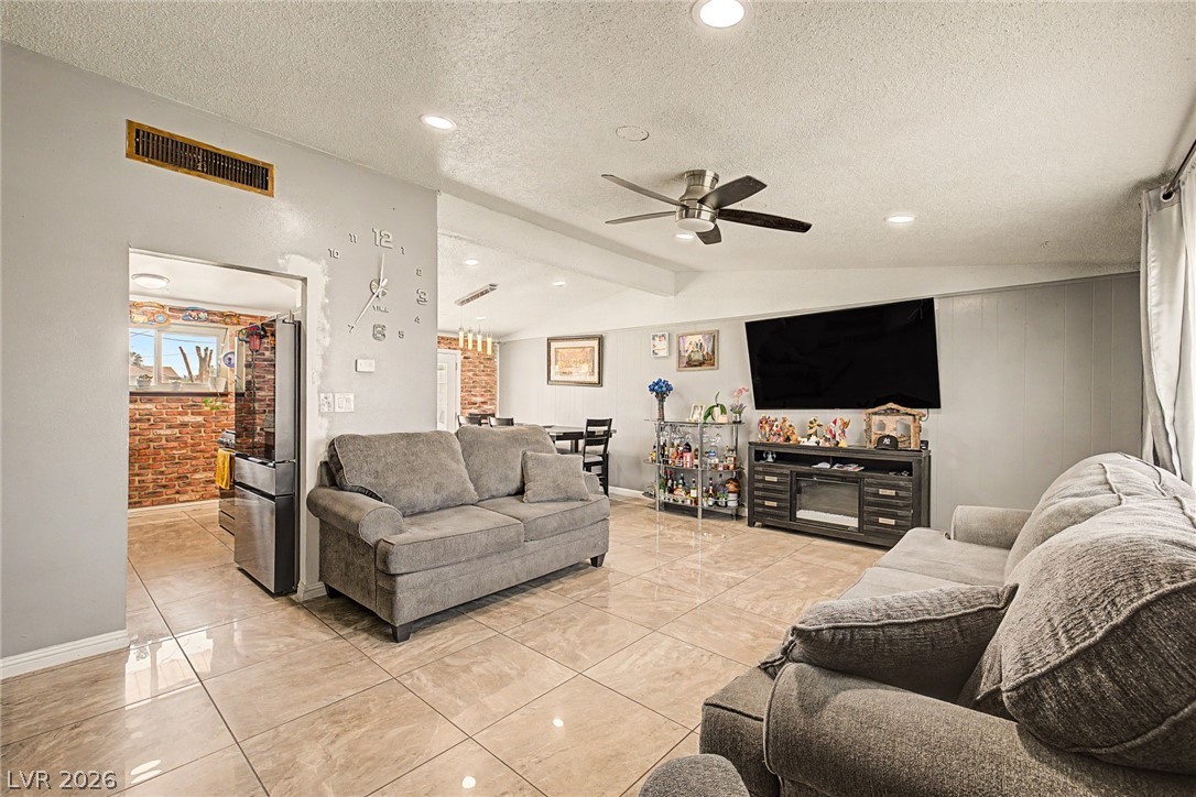 4773 East Harmon Avenue Las Vegas NV 89121