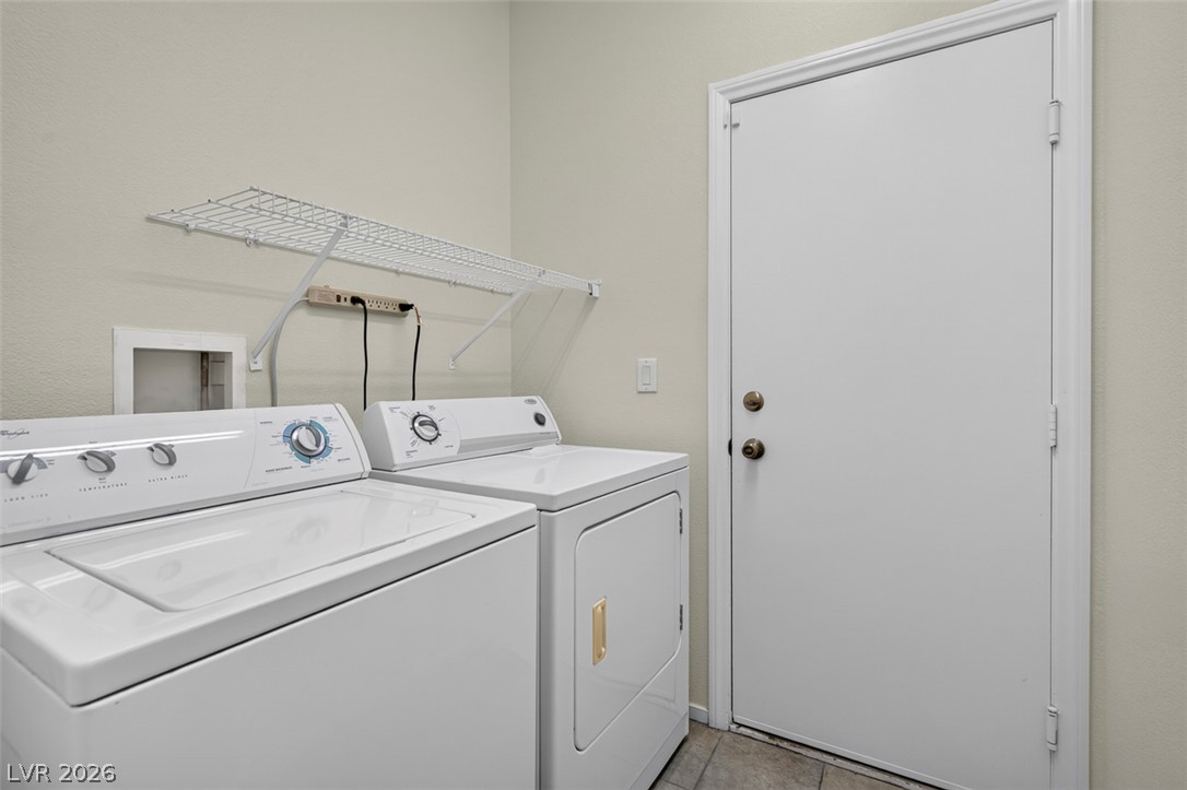5932 Lingering Breeze Street Las Vegas NV 89148
