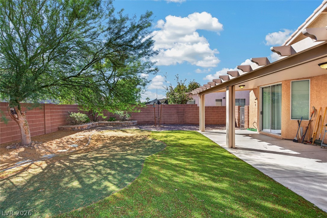 5932 Lingering Breeze Street Las Vegas NV 89148
