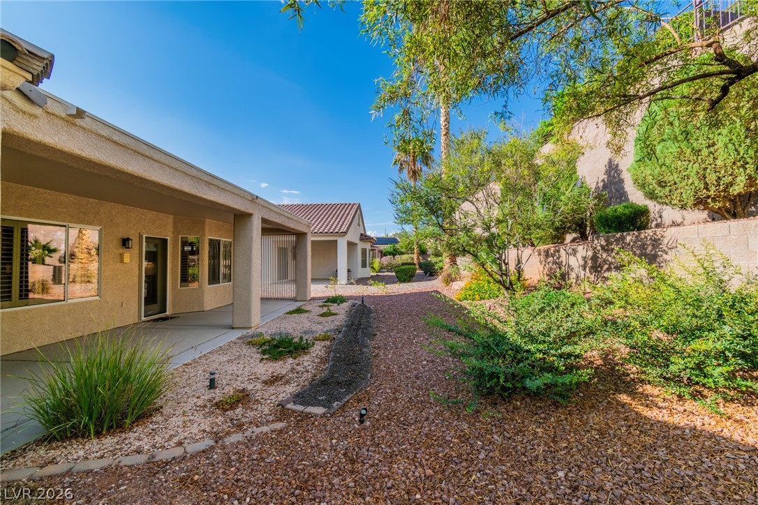 1668 Sebring Hills Drive Henderson NV 89052