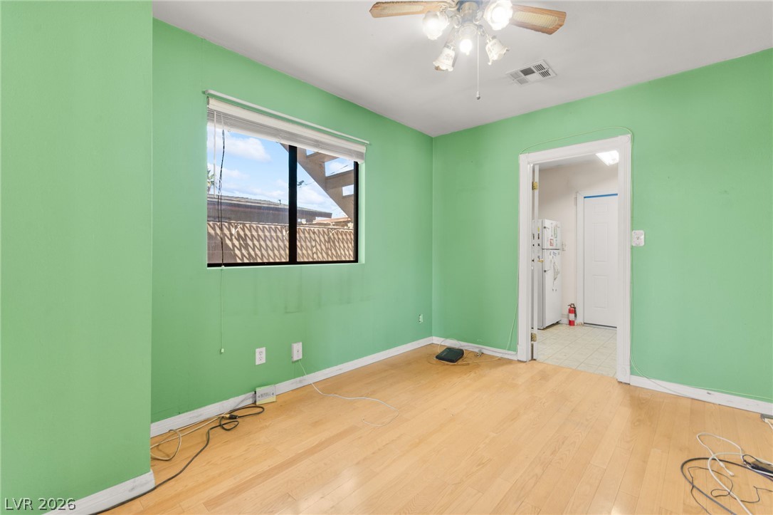 5722 Evergreen Avenue Las Vegas NV 89107