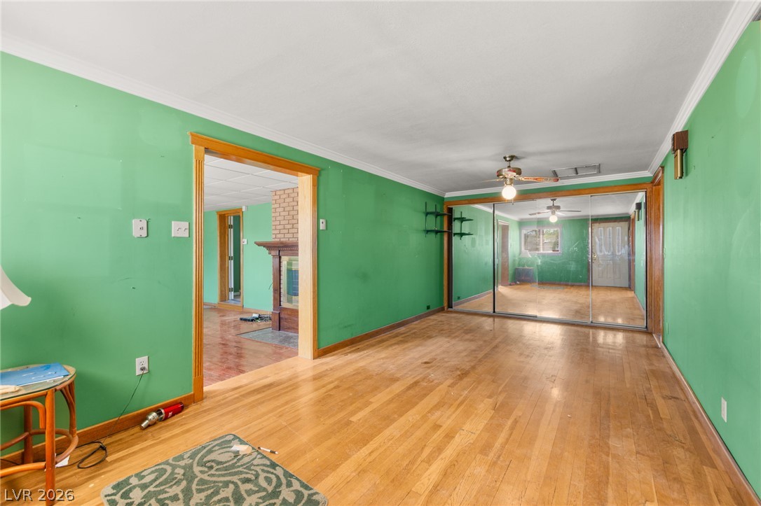 5722 Evergreen Avenue Las Vegas NV 89107