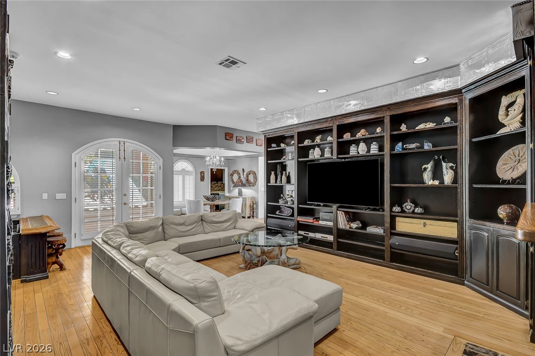 24 Quail Run Road Henderson NV 89014
